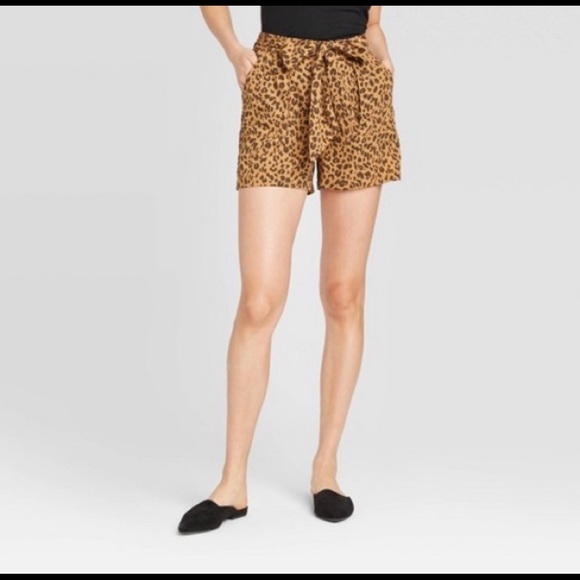 a new day Animal Print Shorts Size Medium NWT - Picture 12 of 13